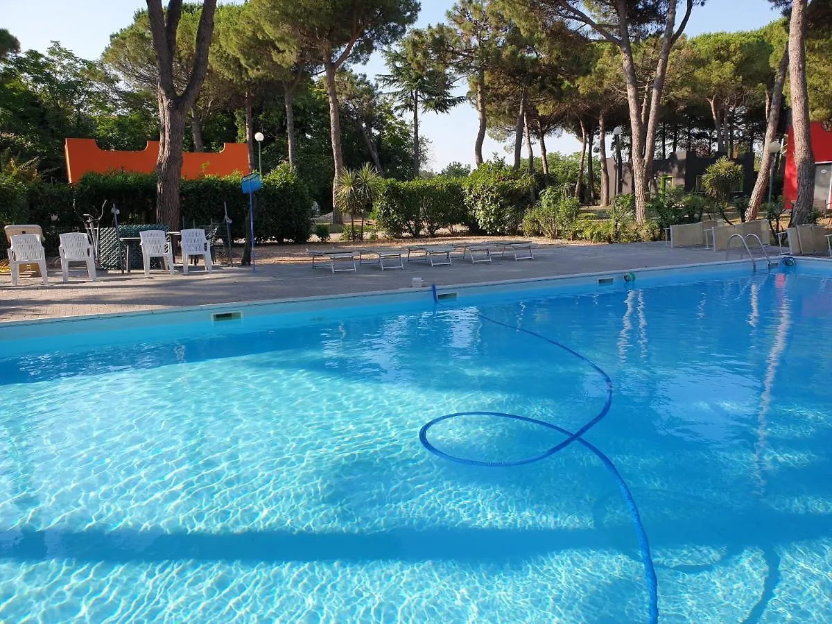 Villaggio Mithos Misano Adriatico 3*,